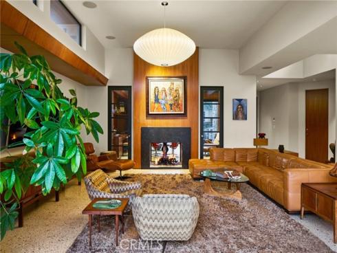 1112 Park Street, Huntington Beach, CA