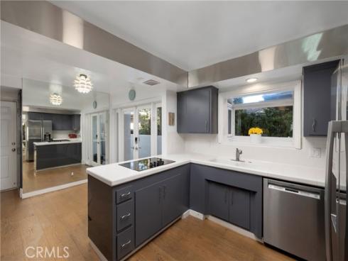 3242 Falkland , Huntington Beach, CA