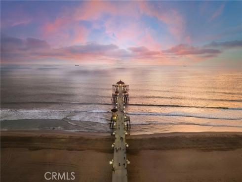 1014  England   Street, Huntington Beach, CA