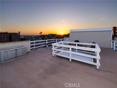 17081  5th   Street, Huntington Beach, CA