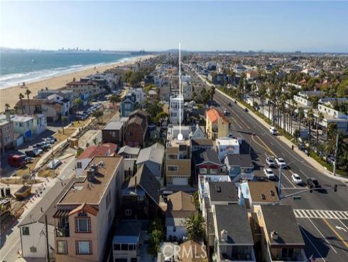 17081  5th   Street, Huntington Beach, CA