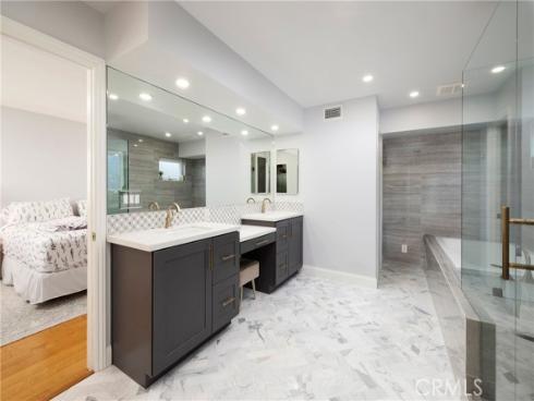 17081  5th   Street, Huntington Beach, CA