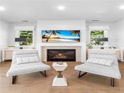 817 Main Street, Huntington Beach, CA