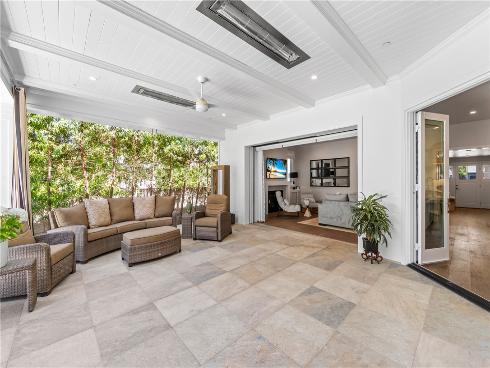 817 Main Street, Huntington Beach, CA