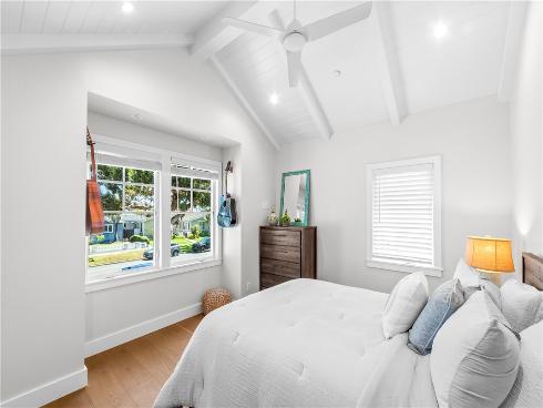817 Main Street, Huntington Beach, CA