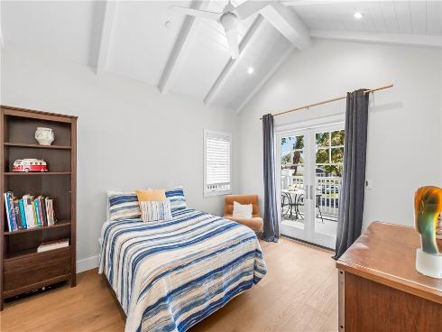 817 Main Street, Huntington Beach, CA