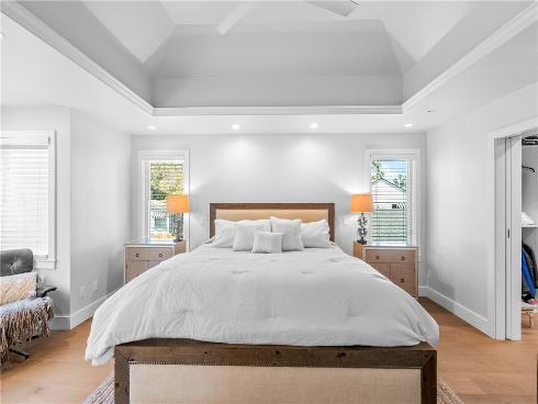 817 Main Street, Huntington Beach, CA