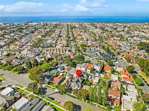 817 Main Street, Huntington Beach, CA