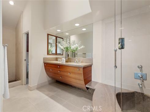16181 Santa Barbara Lane, Huntington Beach, CA