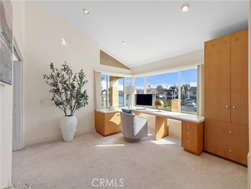 16181 Santa Barbara Lane, Huntington Beach, CA