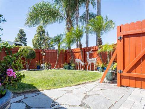 16042 Warren , Huntington Beach, CA