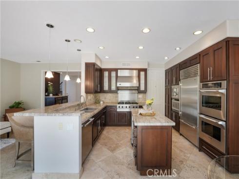 19076  Stonehurst  , Huntington Beach, CA