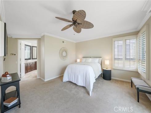 19076  Stonehurst  , Huntington Beach, CA