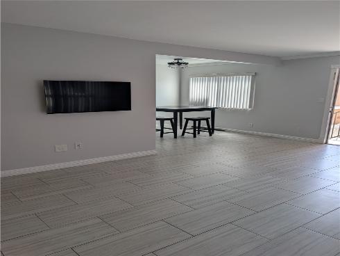205 13th D Street, Huntington Beach, CA