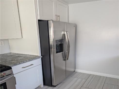 205 13th D Street, Huntington Beach, CA