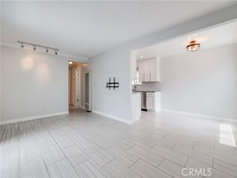 205 13th D Street, Huntington Beach, CA