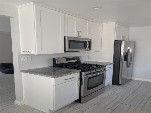 205 13th D Street, Huntington Beach, CA
