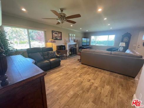 16962 Agate Circle, Huntington Beach, CA