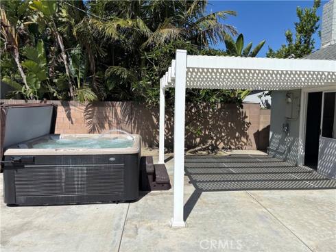 6562 Corrine Circle , Huntington Beach, CA