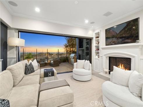 4682 Oceanridge , Huntington Beach, CA