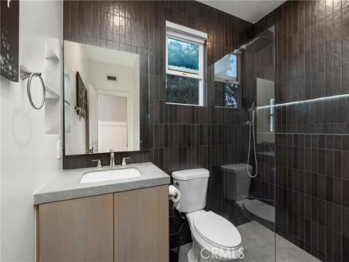 19531 Peninsula , Huntington Beach, CA