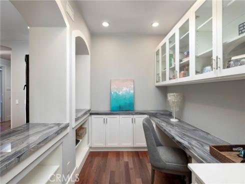 19531 Peninsula , Huntington Beach, CA