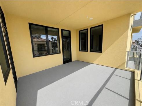 414 Main St Unit 210 , Huntington Beach, CA