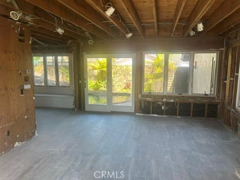 75 Adams Avenue, Huntington Beach, CA