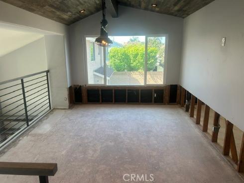 75 Adams Avenue, Huntington Beach, CA