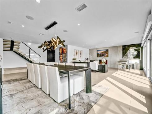 16412 Ardsley Circle, Huntington Beach, CA