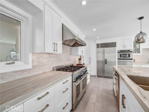 16412 Ardsley Circle, Huntington Beach, CA