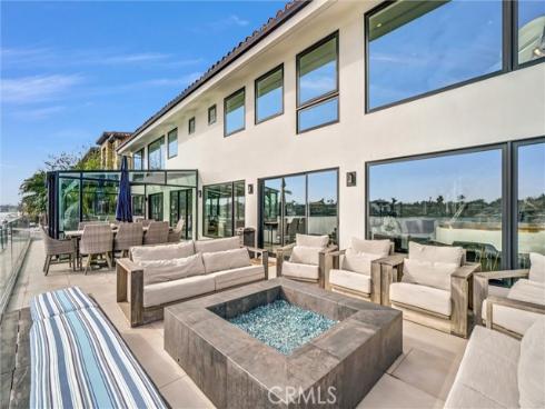 16412 Ardsley Circle, Huntington Beach, CA