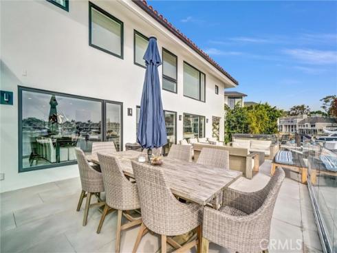 16412 Ardsley Circle, Huntington Beach, CA
