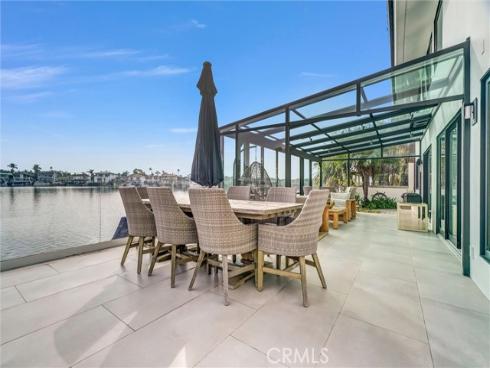 16412 Ardsley Circle, Huntington Beach, CA