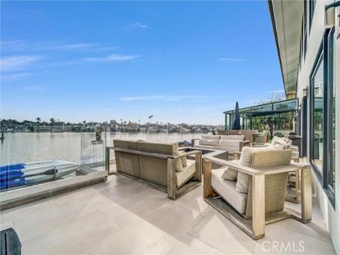16412 Ardsley Circle, Huntington Beach, CA