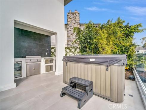 16412 Ardsley Circle, Huntington Beach, CA