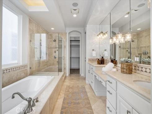 617 12th , Huntington Beach, CA