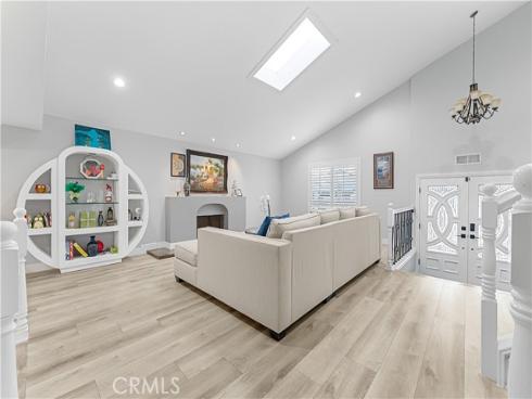 19251 Worchester Lane, Huntington Beach, CA