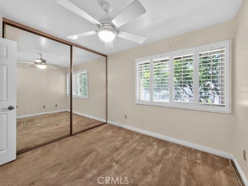 8633  Portola  18F  Court, Huntington Beach, CA