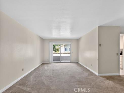 8633  Portola  18F  Court, Huntington Beach, CA