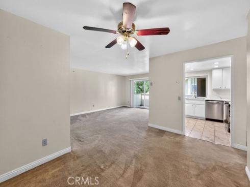8633  Portola  18F  Court, Huntington Beach, CA