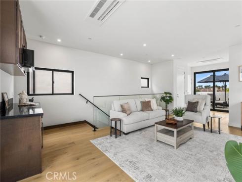 424 20th , Huntington Beach, CA