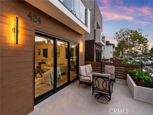 424 20th , Huntington Beach, CA
