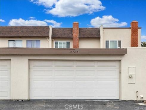 9742 Villa Pacific , Huntington Beach, CA