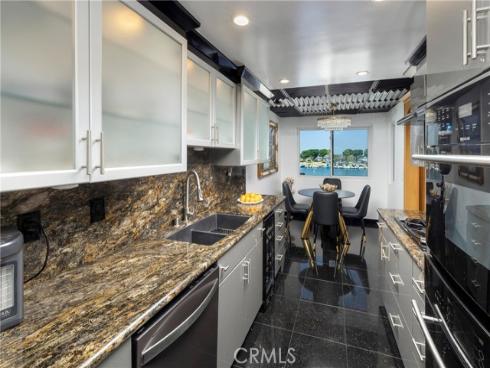16255  Pacific  203  Circle, Huntington Beach, CA