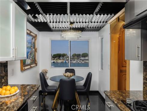 16255  Pacific  203  Circle, Huntington Beach, CA