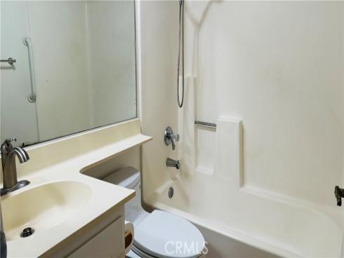 18242  Parkview  106 , Huntington Beach, CA
