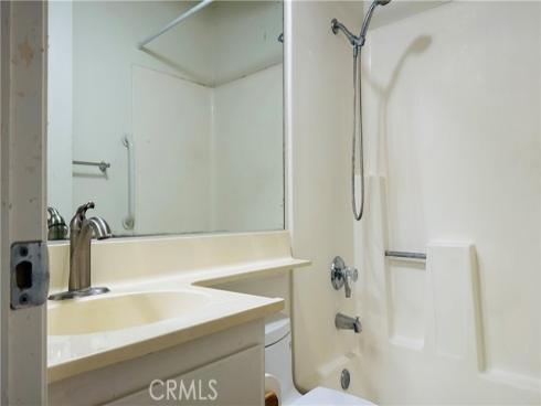 18242  Parkview  106 , Huntington Beach, CA