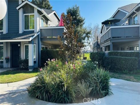 18242  Parkview  106 , Huntington Beach, CA