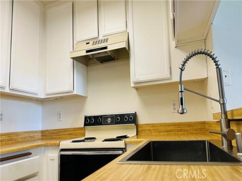 18242  Parkview  106 , Huntington Beach, CA
